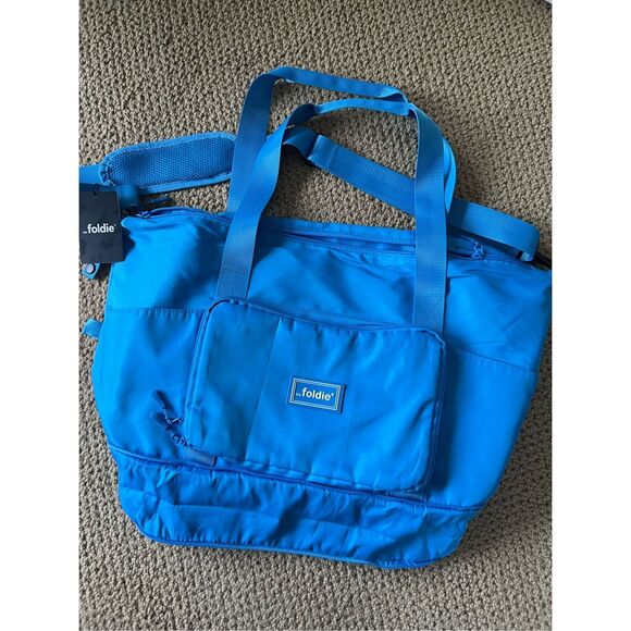 The Foldie 40L Travel Bag in Azure Blue - Picture 2 of 5